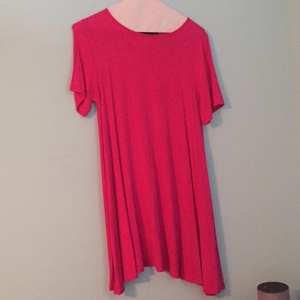 Hourglass Lilly pink dress